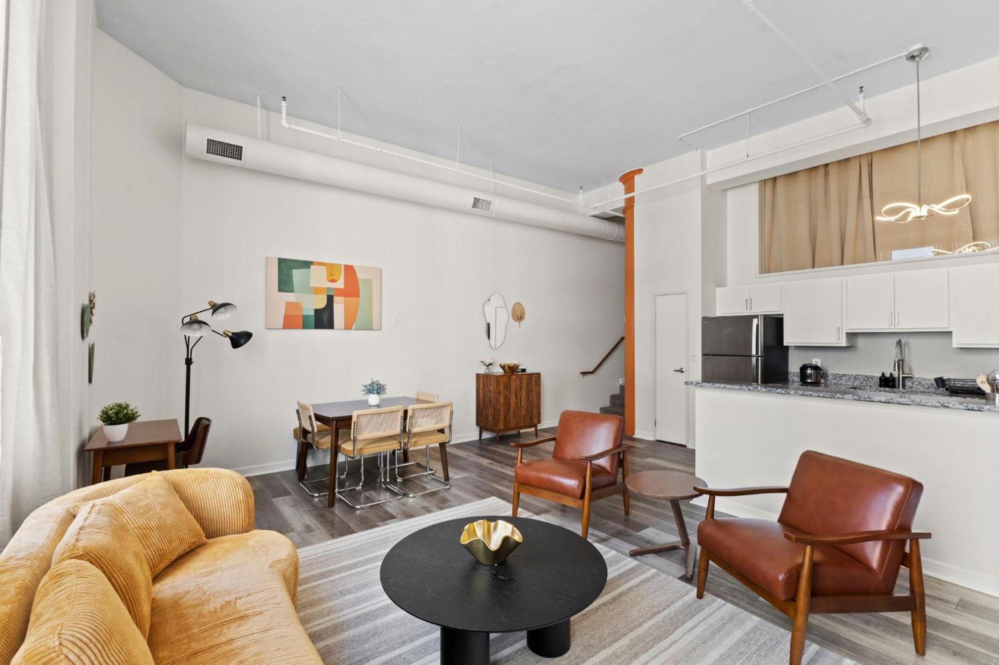Indy Urban Stay - Skywalk - Sleeps 8 - Downtown - Stadium 印第安納波利斯 外观 照片
