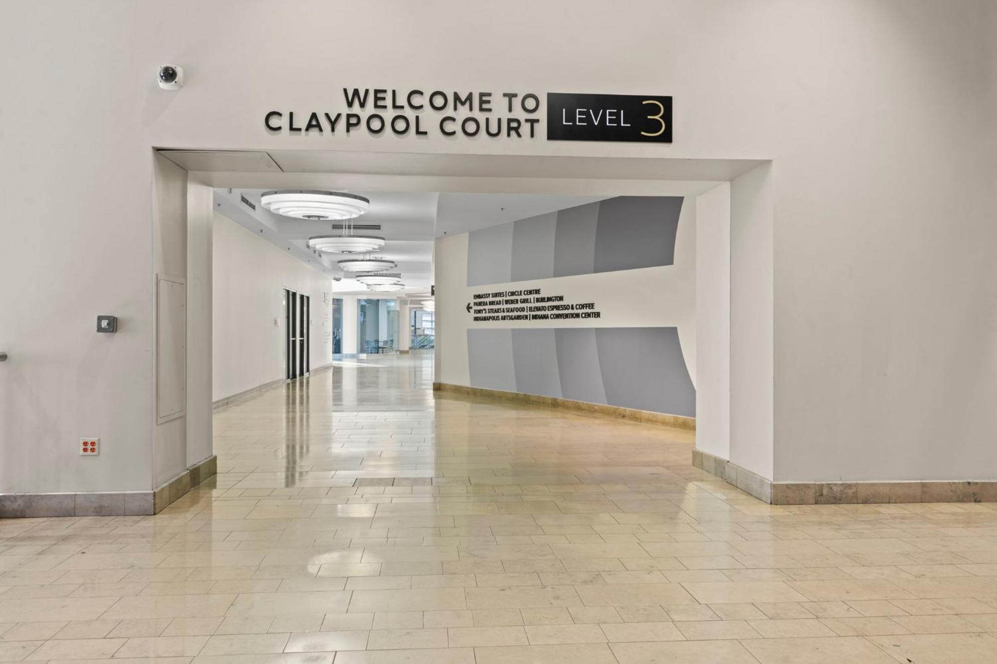 Indy Urban Stay - Skywalk - Sleeps 8 - Downtown - Stadium 印第安納波利斯 外观 照片
